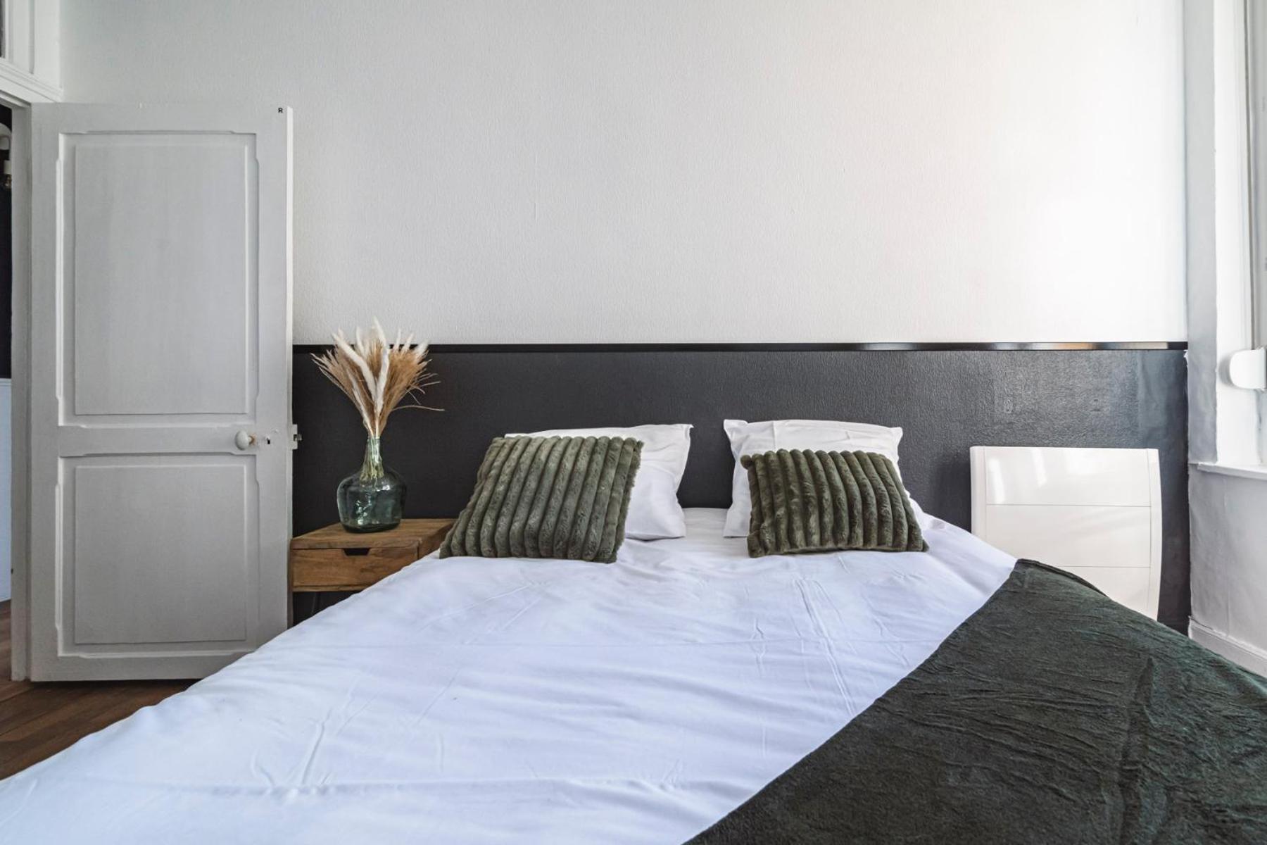 Le Cosy - Charmant 2 Chambres - Hyper Centre Ρενς Εξωτερικό φωτογραφία